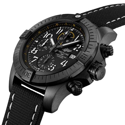 Breitling Avenger night mission 45